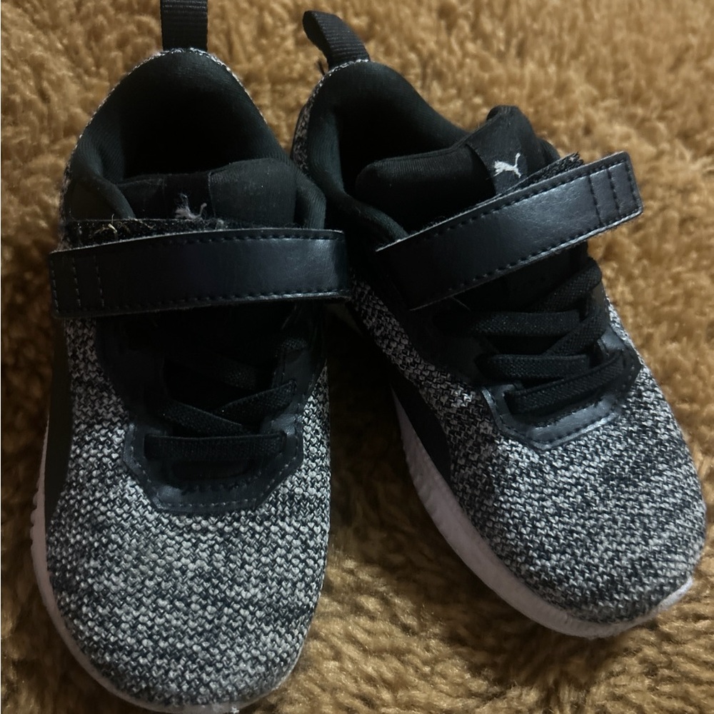 Puma Kids Black and Gray Sneakers